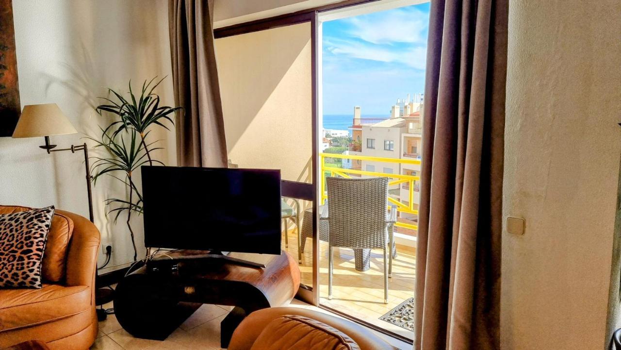 Apartmento Praia Da Dona Ana Lagos Dış mekan fotoğraf