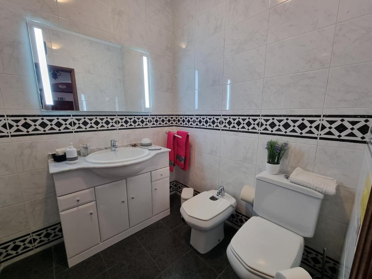 Apartmento Praia Da Dona Ana Lagos Dış mekan fotoğraf